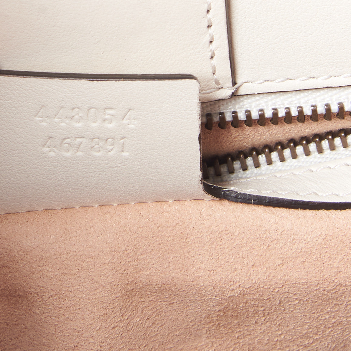 Calfskin Matelasse Small GG Marmont Tote White