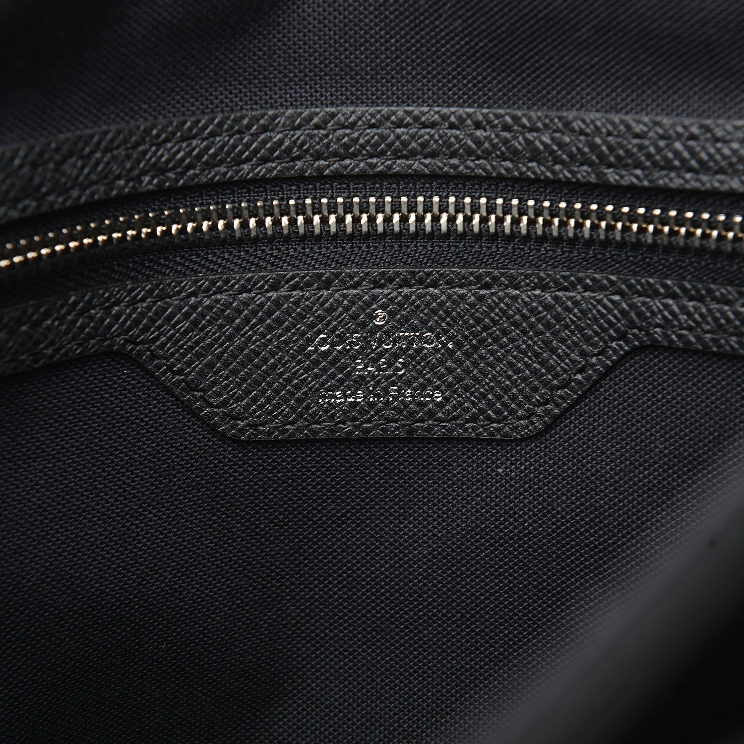 Louis Vuitton Taiga Roman MM Messenger Ardoise 6 of 10