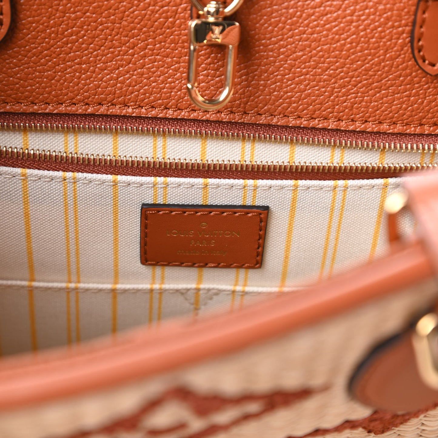 Raffia Calfskin Monogram Giant Onthego MM Tan