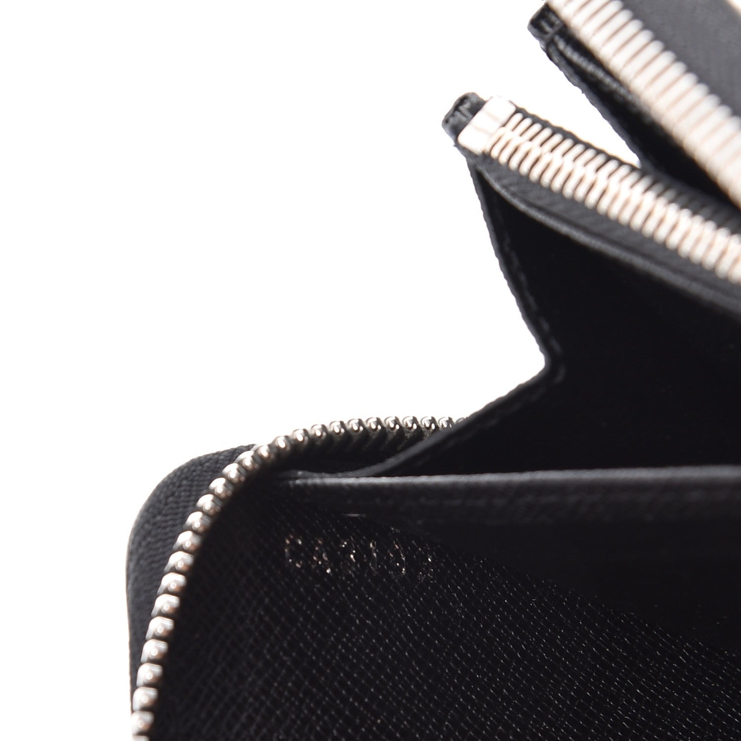 Louis Vuitton Epi Zippy Wallet Black 7 of 7