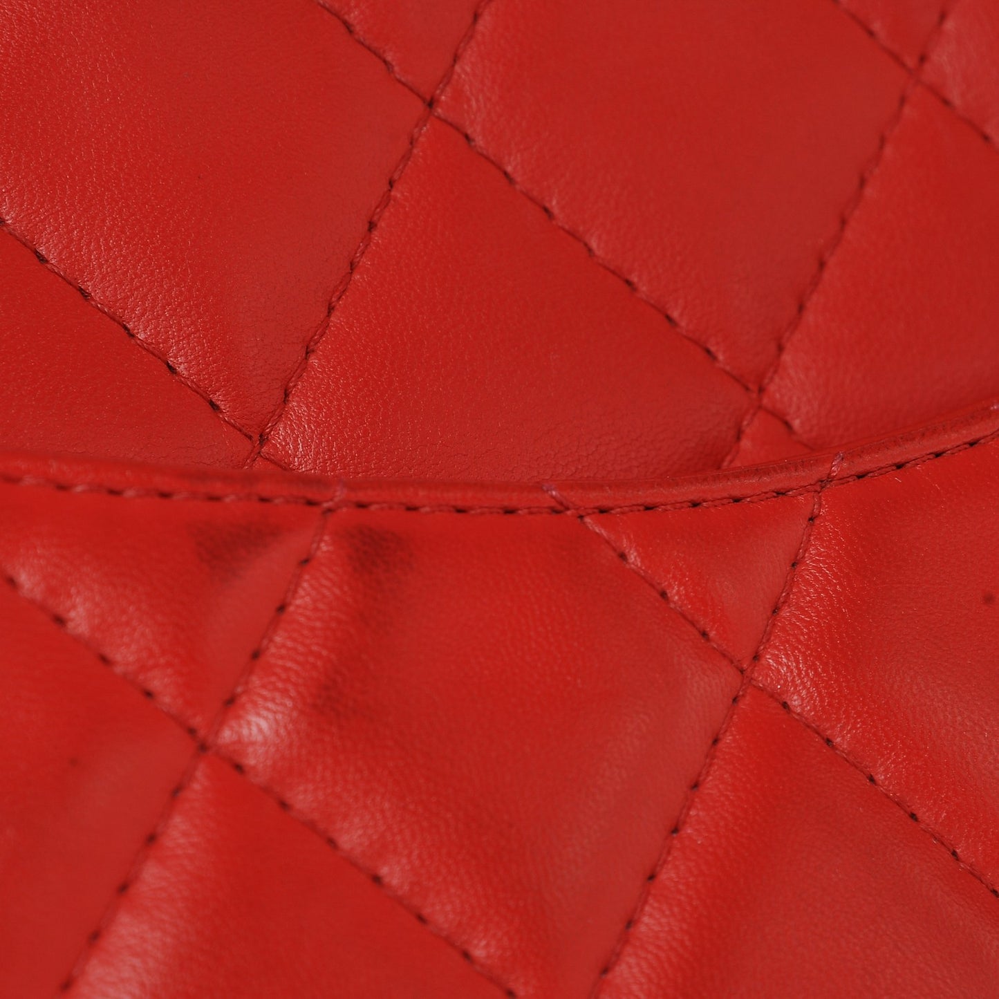 Lambskin 2.55 Reissue 227 Flap Red