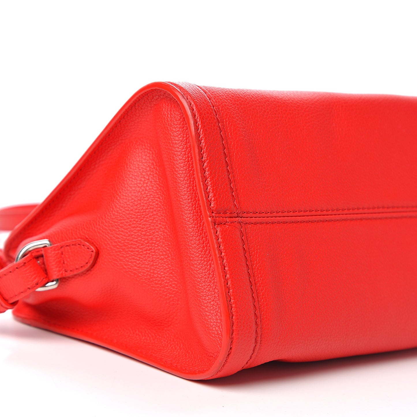 Pebbled Calfskin Small Skull Padlock Zip Around Tote Geranium