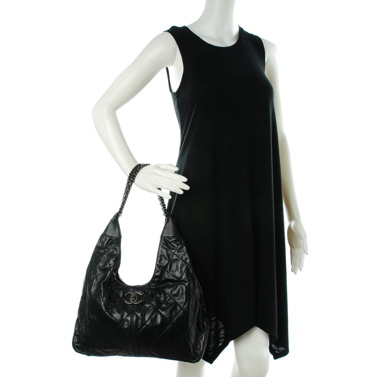 Aged Calfskin Quilted Coco Supple Hobo Black