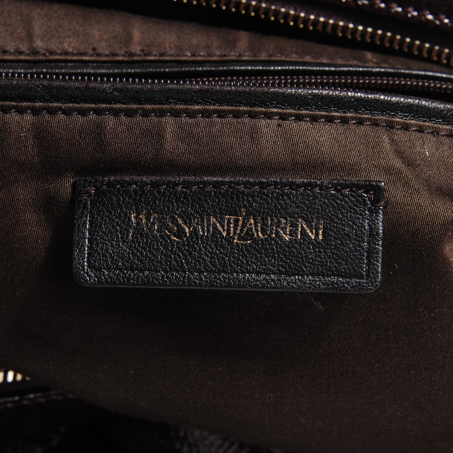 Textured Patent Medium Easy Sac Brown
