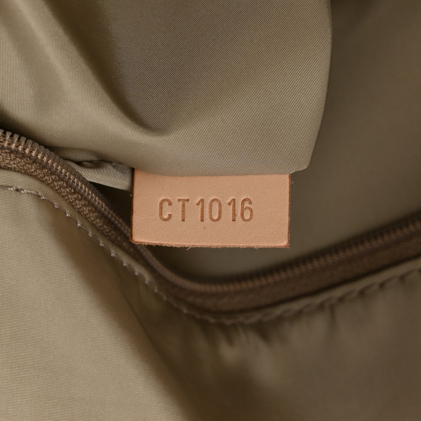 Damier Geant Belier Messenger Bag Terre