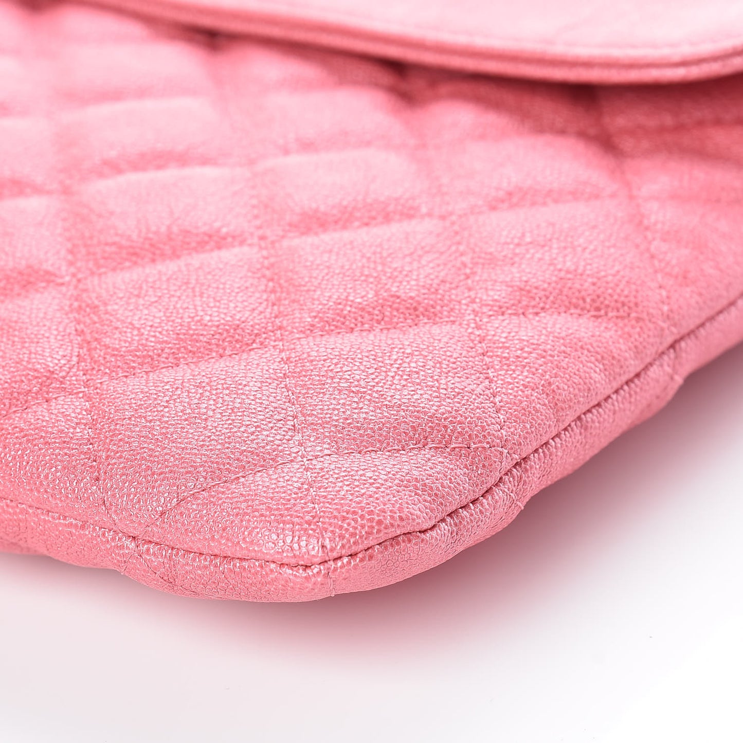 Iridescent Caviar Quilted Medium Flap Cosmetic Case Pink