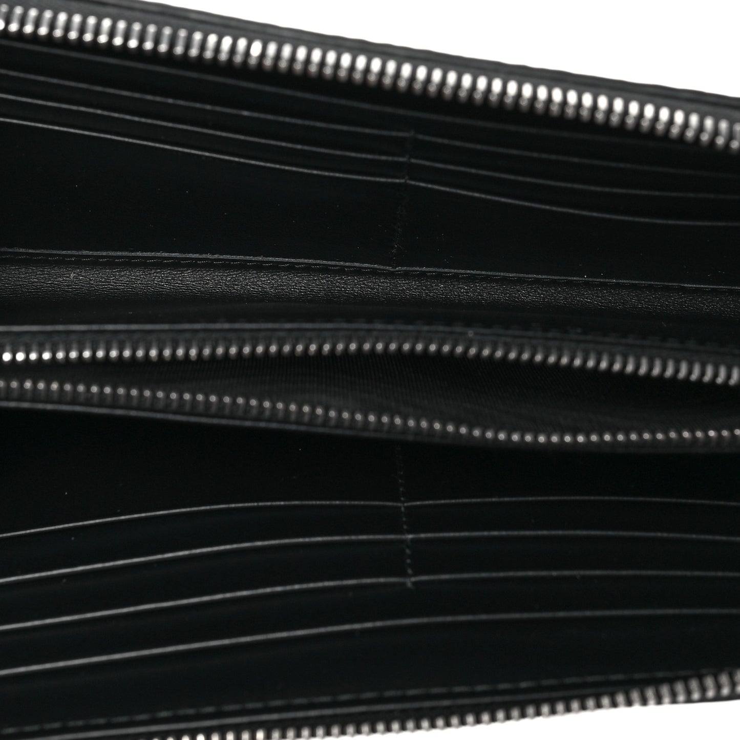 Vitello Daino Zip Around Wallet Black