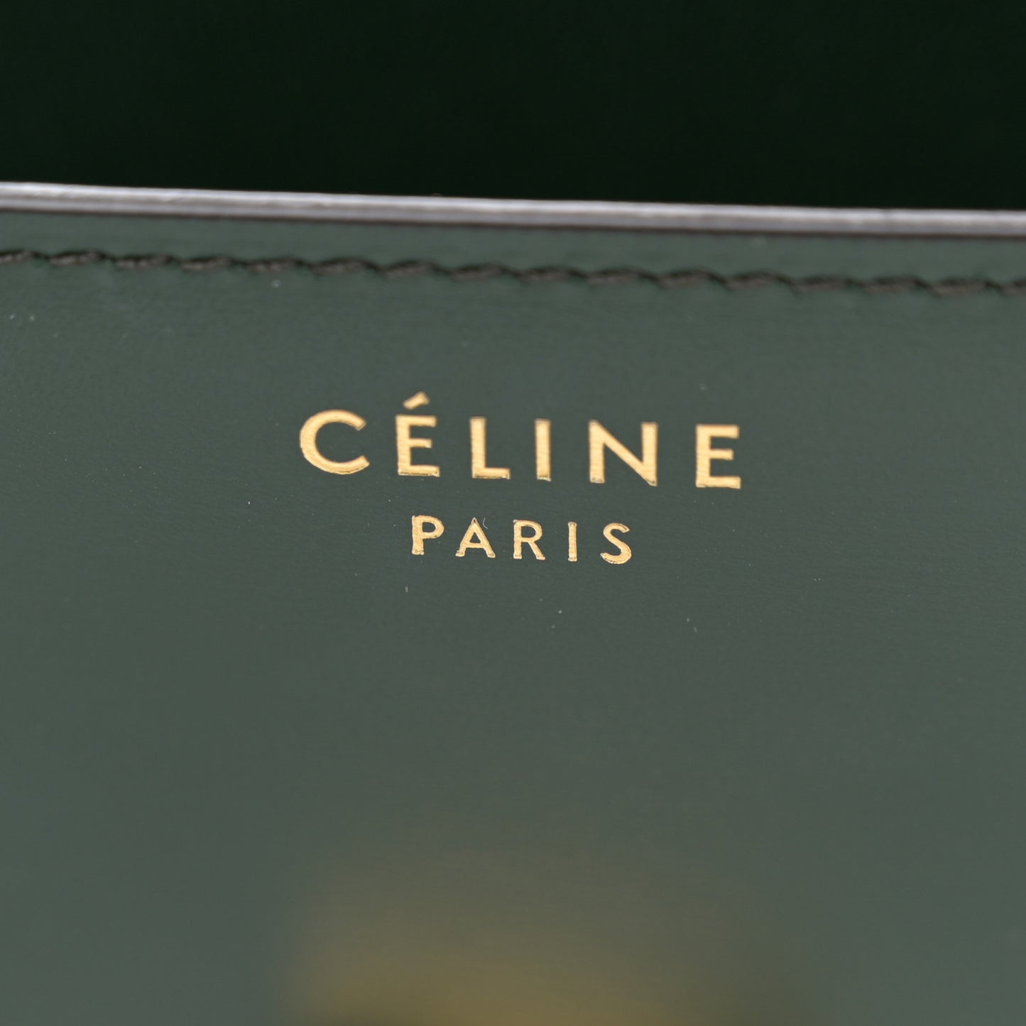 Box Calfskin Medium Classic Box Flap Bag Forest