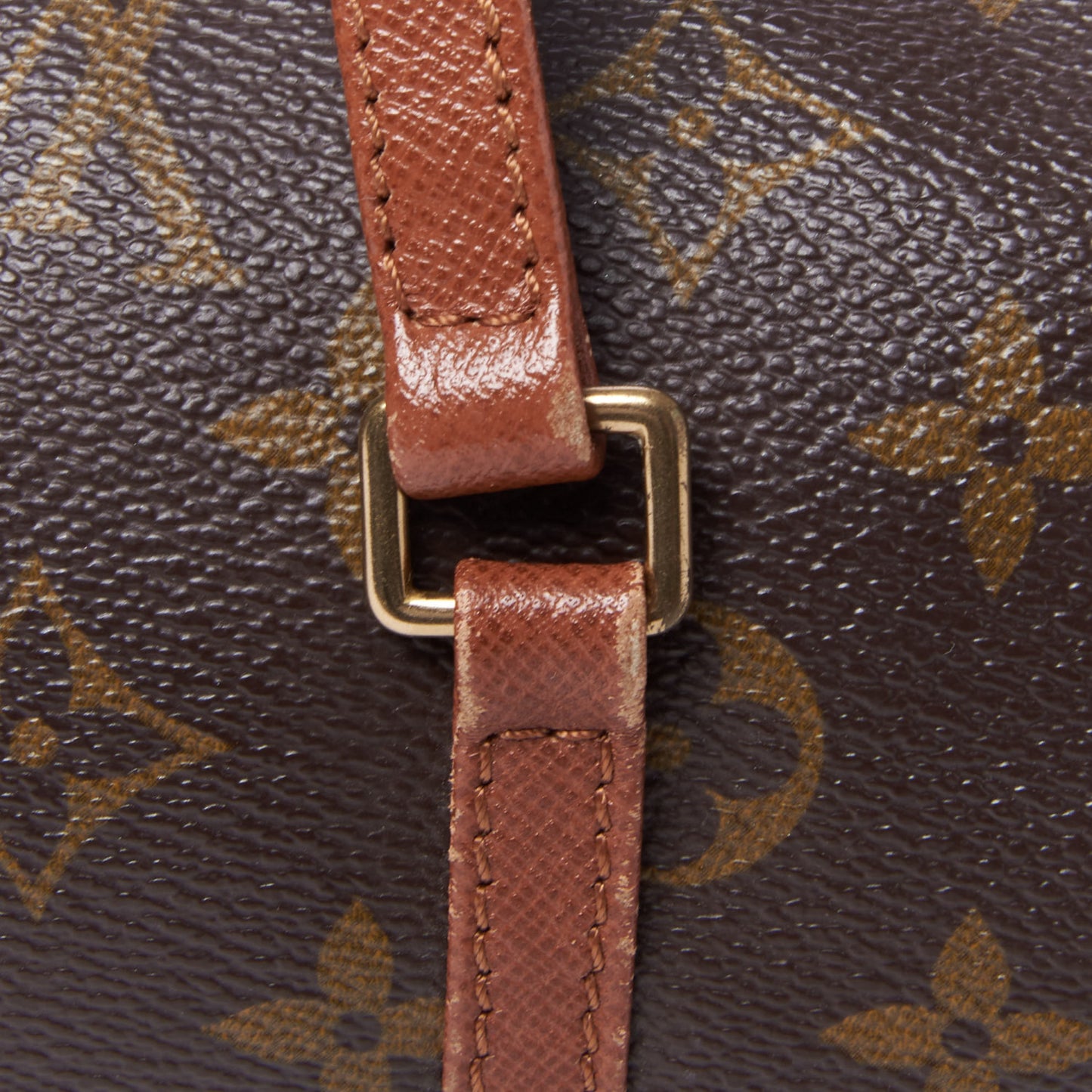 Monogram Papillon 26