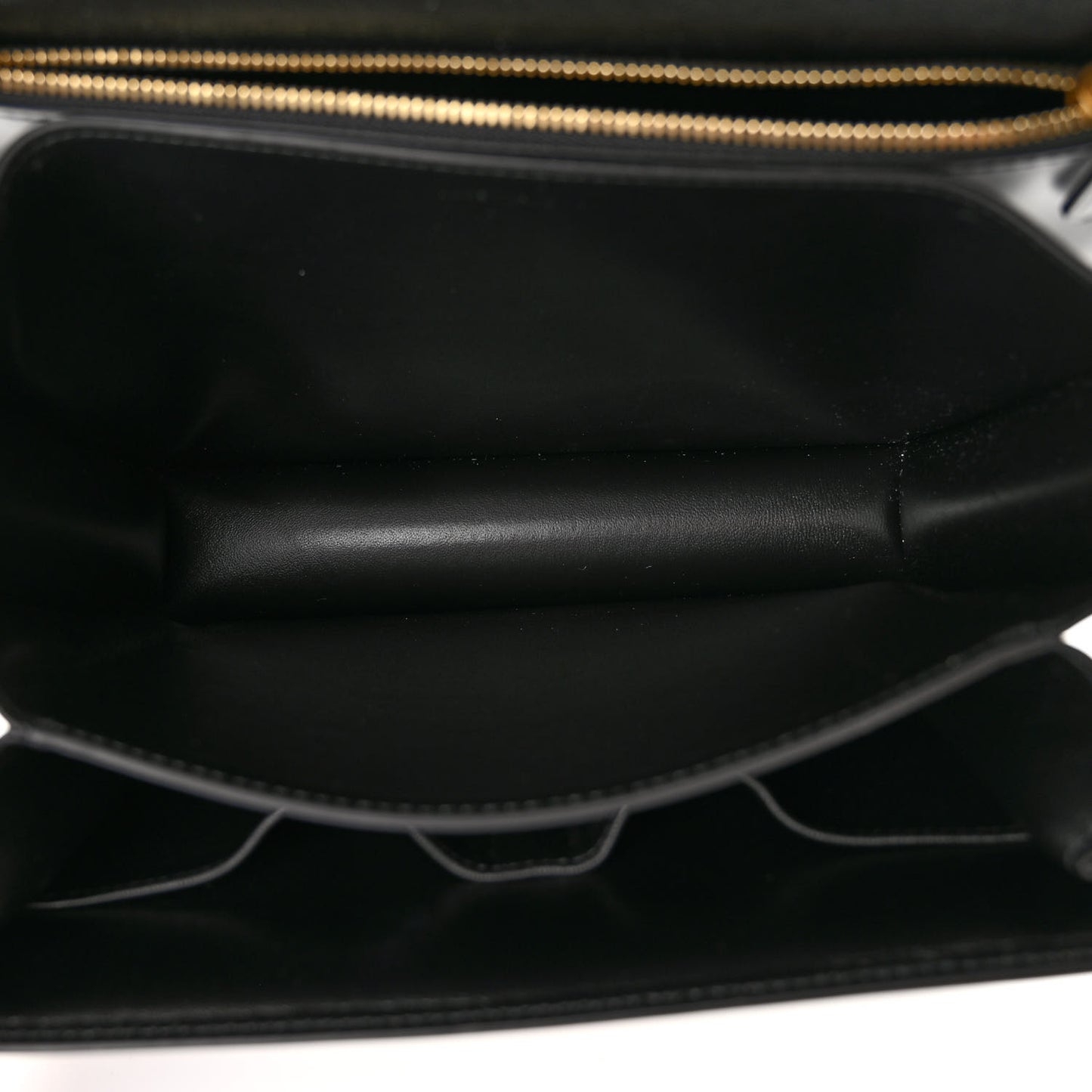 Box Calfskin Medium Classic Box Flap Bag Black