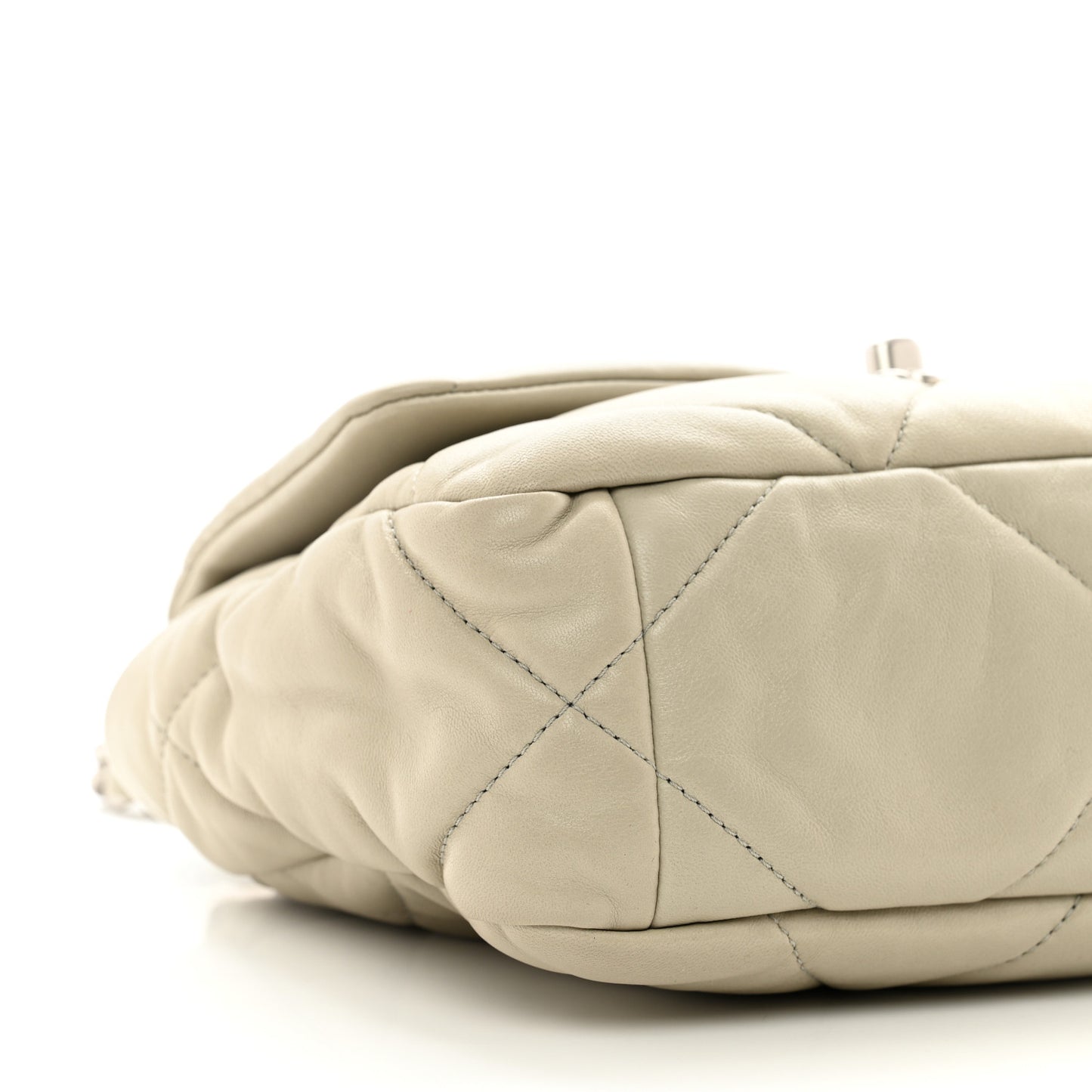 Lambskin Quilted Medium Chanel 19 Flap Light Grey