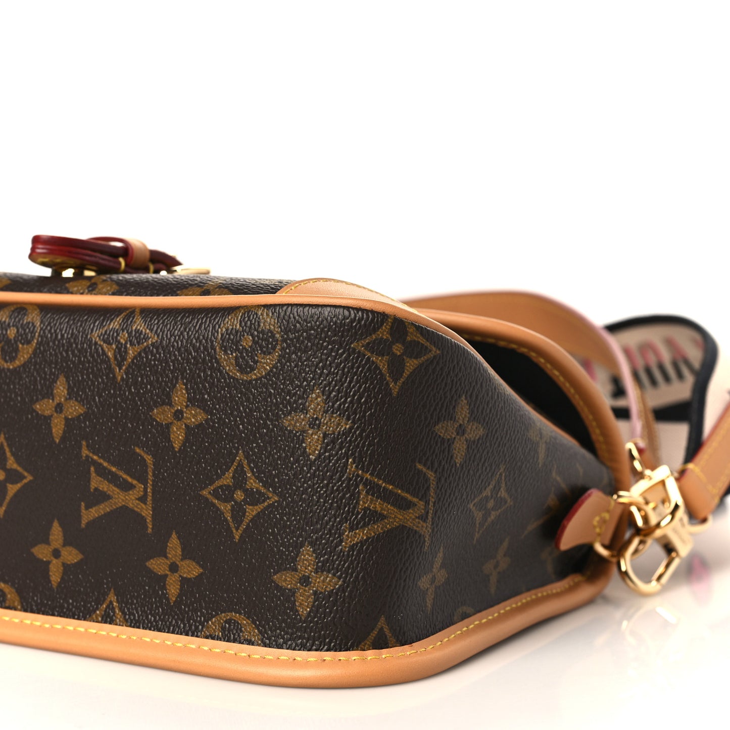 Monogram Diane Black