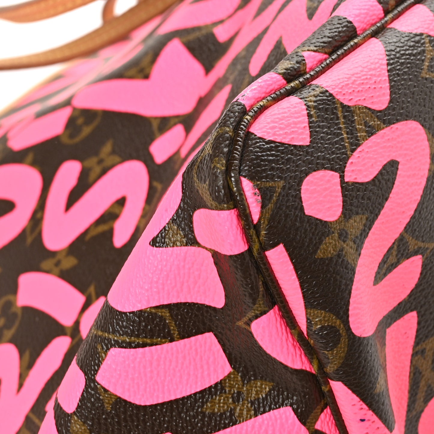 Monogram Graffiti Neverfull GM Fuchsia