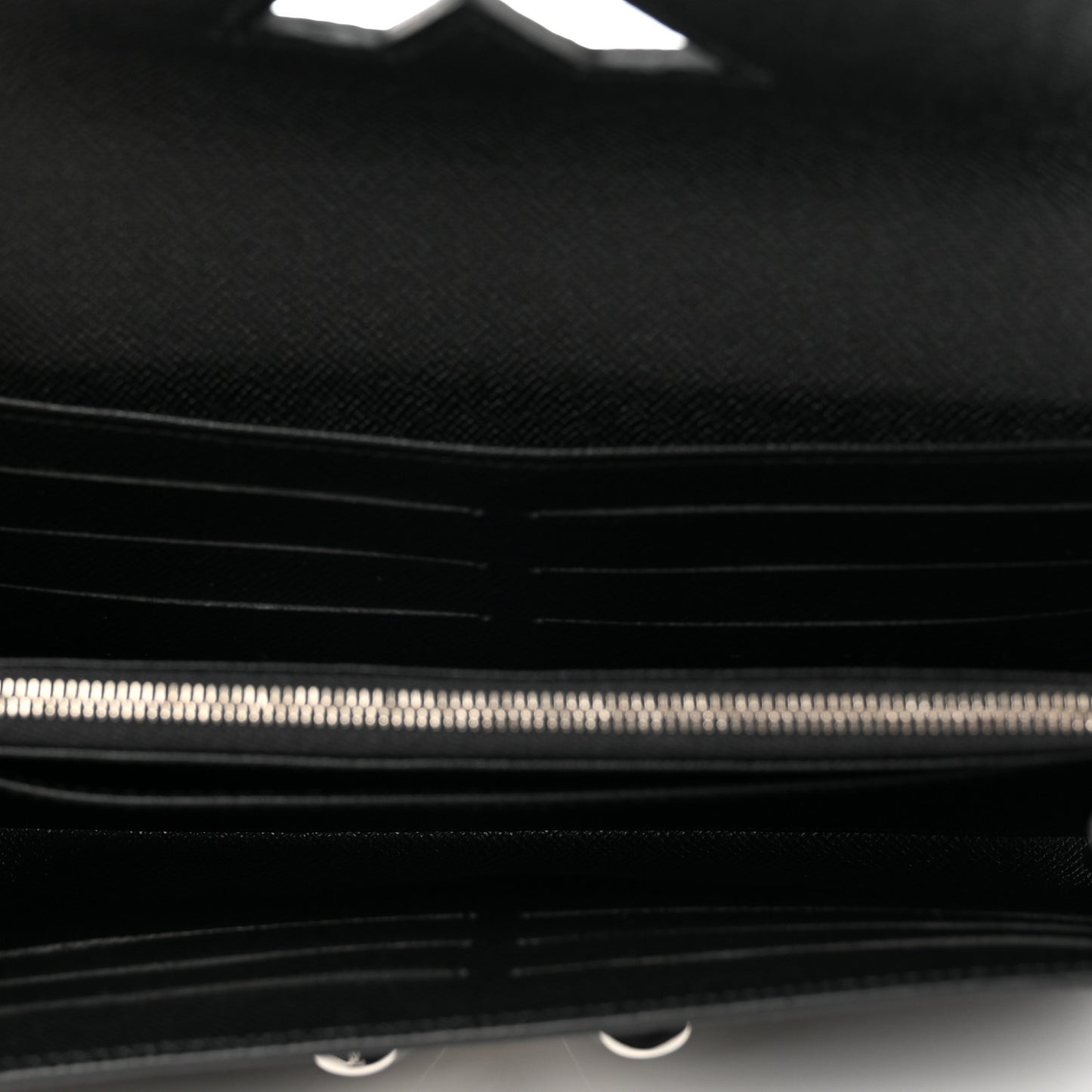 Epi Twist Wallet Black