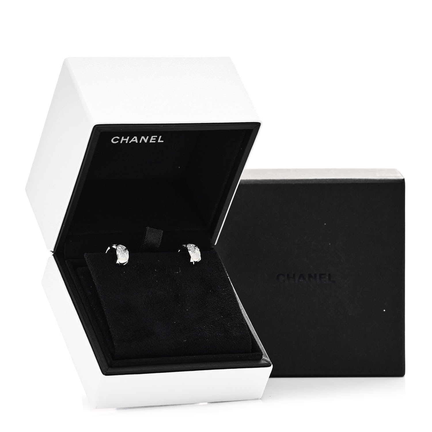 Chanel 18K White Gold Diamond Coco Crush Wide Hoop Earrings 5 of 5