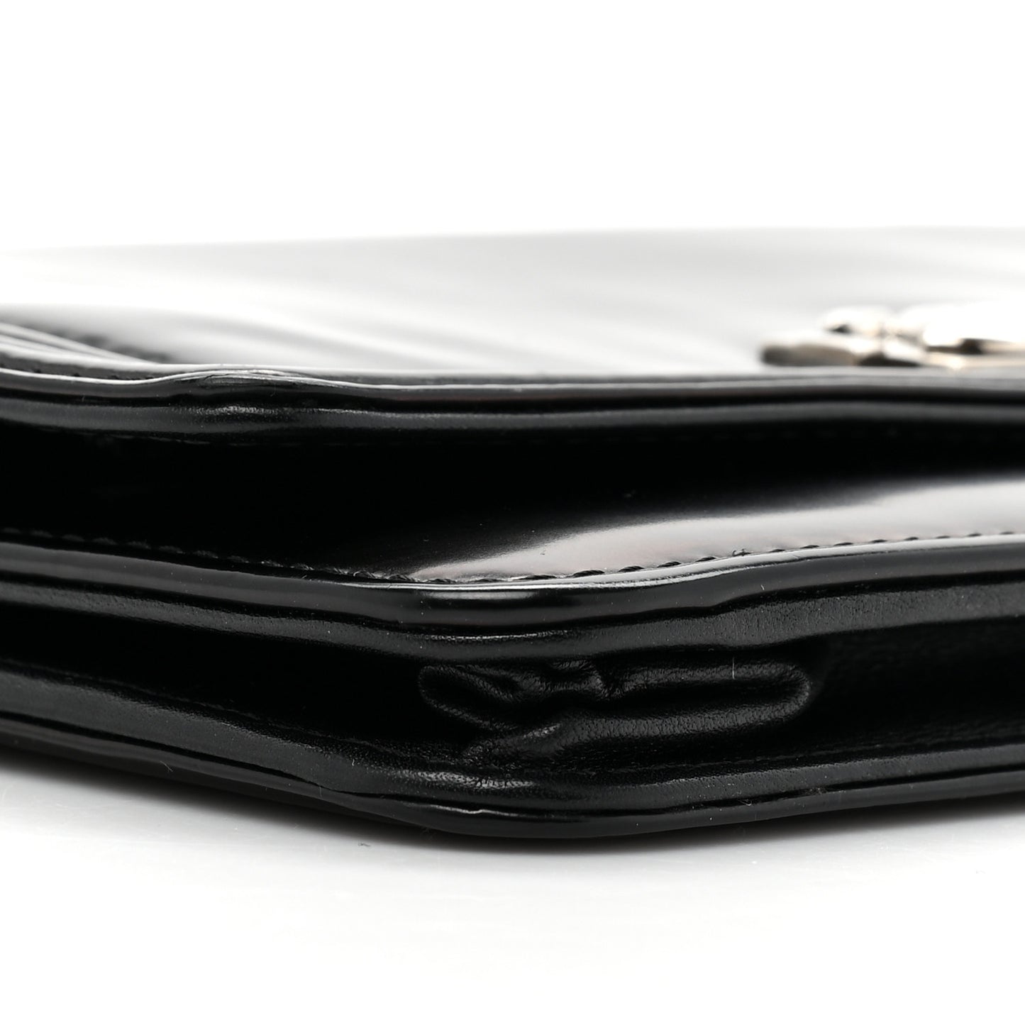 Glazed Calfskin Boy Wallet On Chain WOC Black
