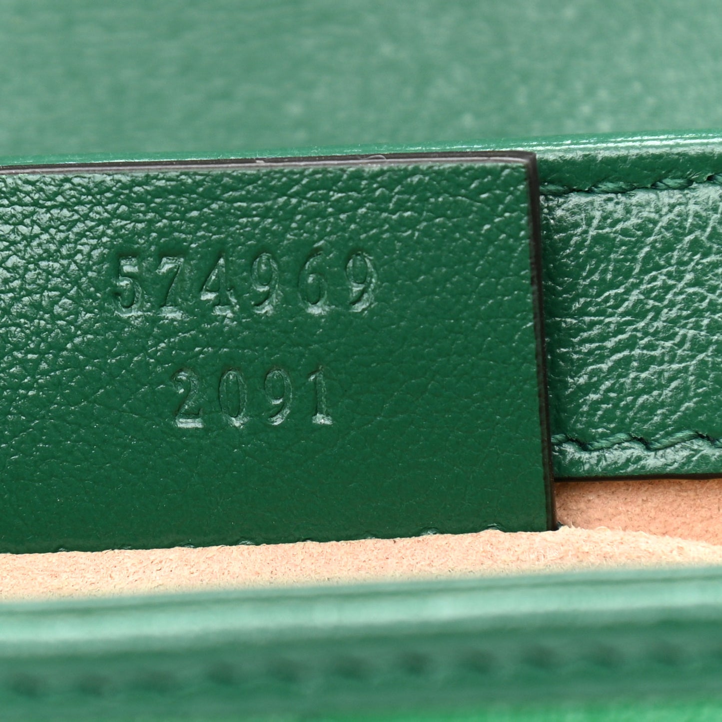 Azalea Calfskin Enamel Matelasse Diagonal Super Mini Torchon GG Marmont Shoulder Bag New Shamarock Emerald