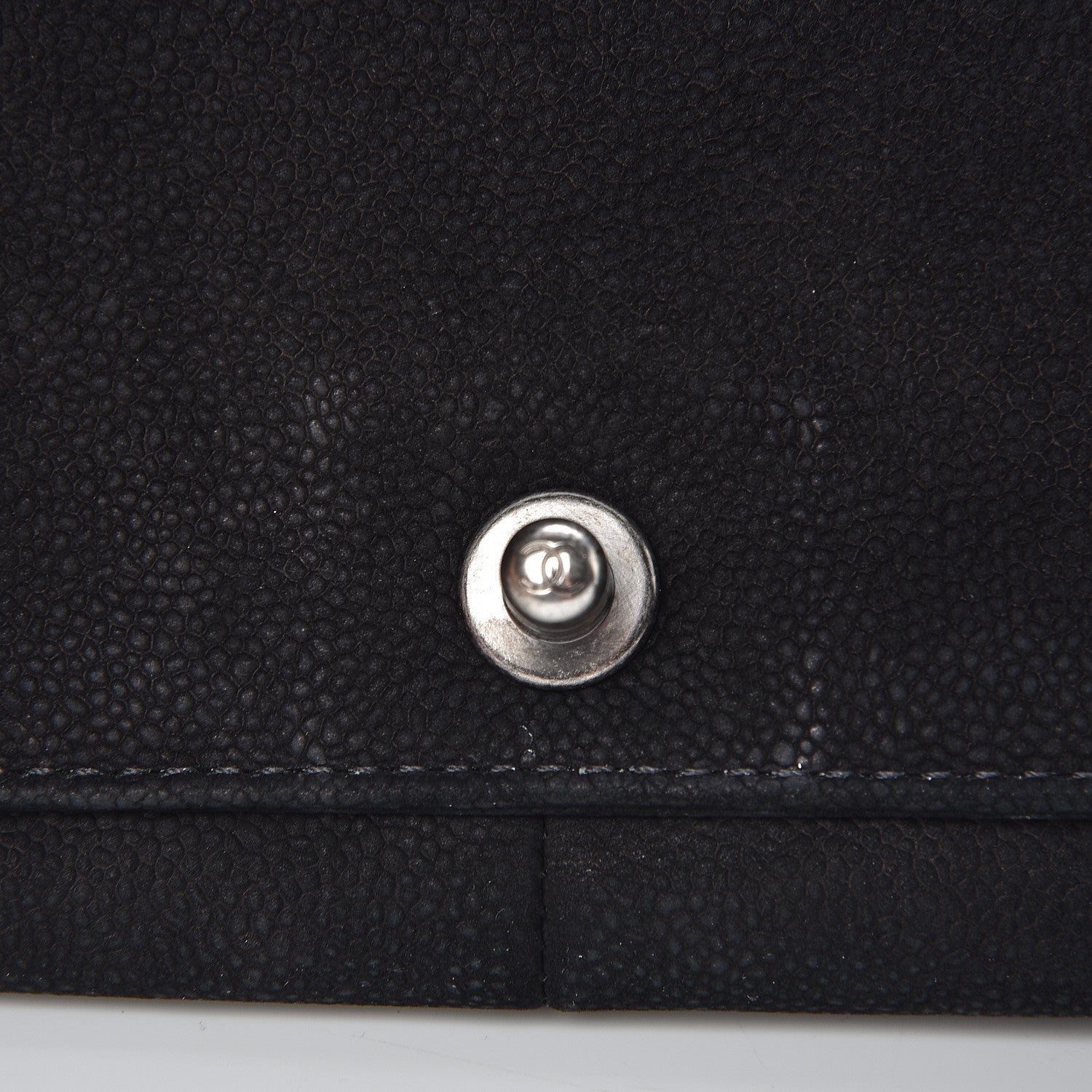 Chanel Iridescent Caviar Quilted Large Boy Flap Black 10 of 15