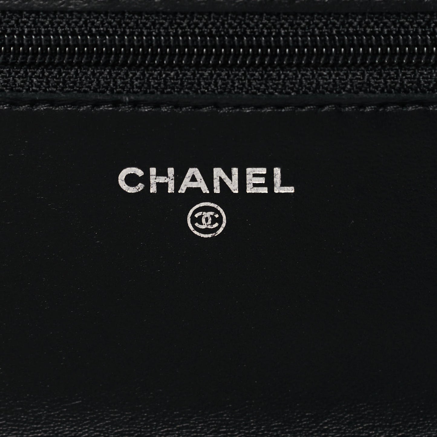 Lambskin Quilted Wallet On Chain WOC Black