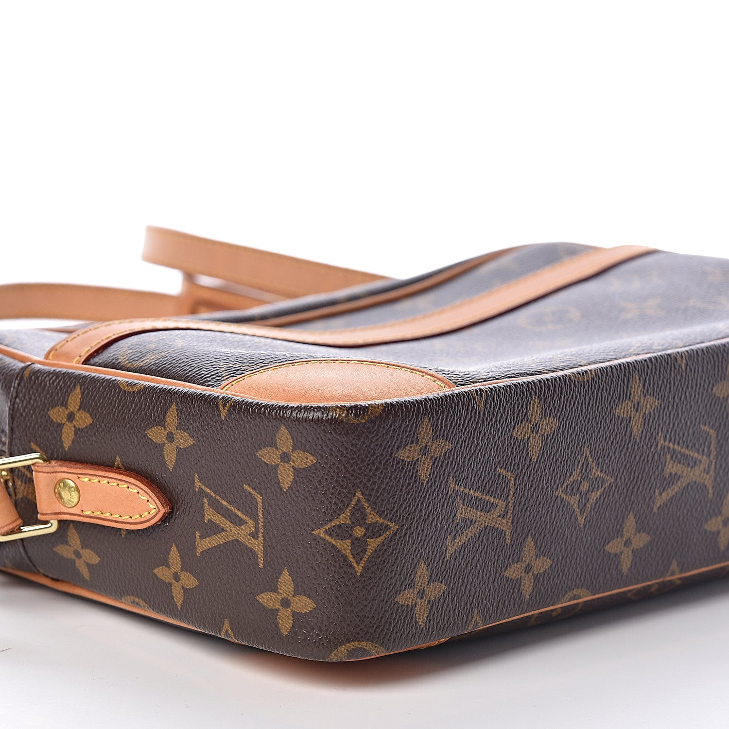 Louis Vuitton Monogram Trocadero 27 8 of 9