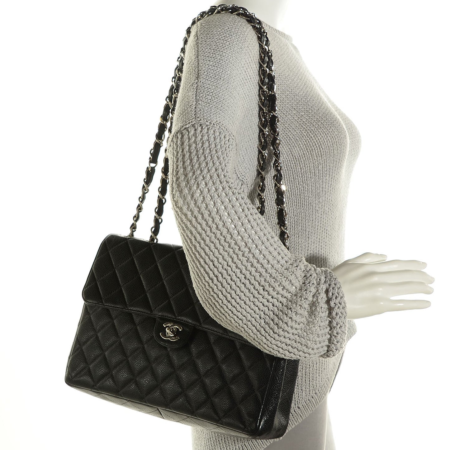Caviar Quilted Jumbo Single Flap Black