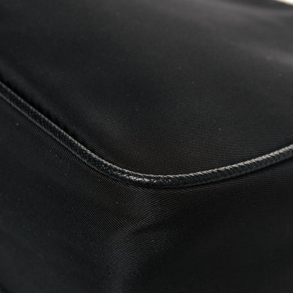 Prada Nylon Re-Edition 2005 Shoulder Bag Black 9 of 11