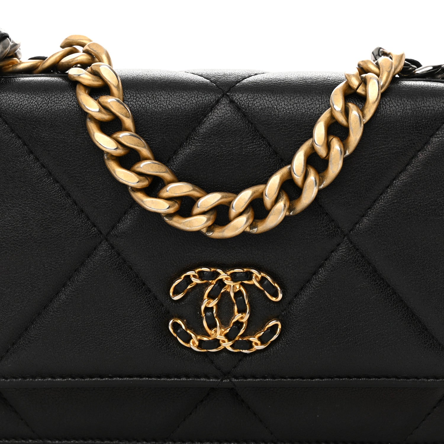 Chanel Shiny Goatskin Quilted Chanel 19 Wallet On Chain WOC Black 9 of 23