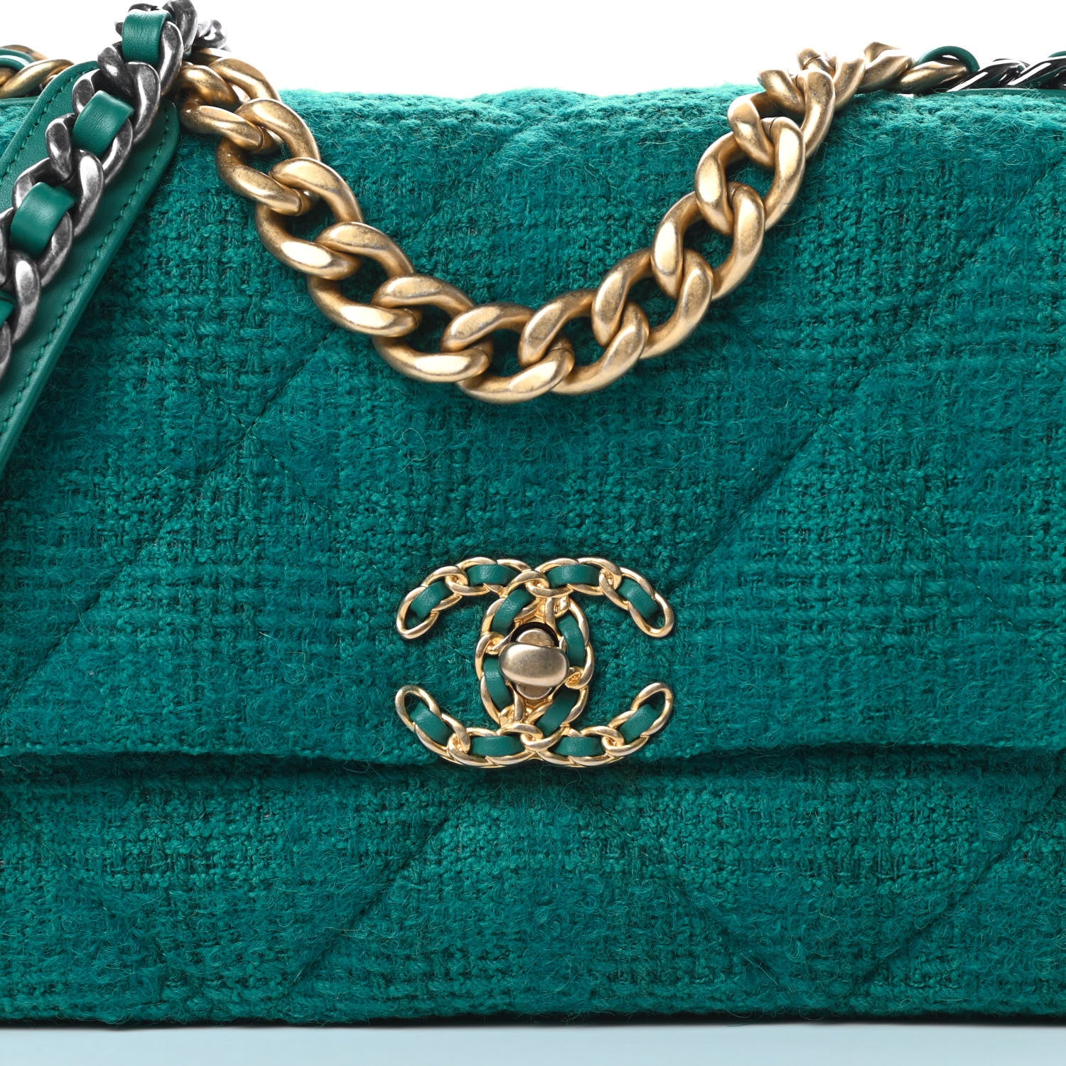 Chanel Tweed Quilted Medium Chanel 19 Flap Green 8 of 10