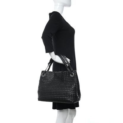 Bottega Veneta Nappa Intrecciato Medium Garda Bag Black 2 of 12