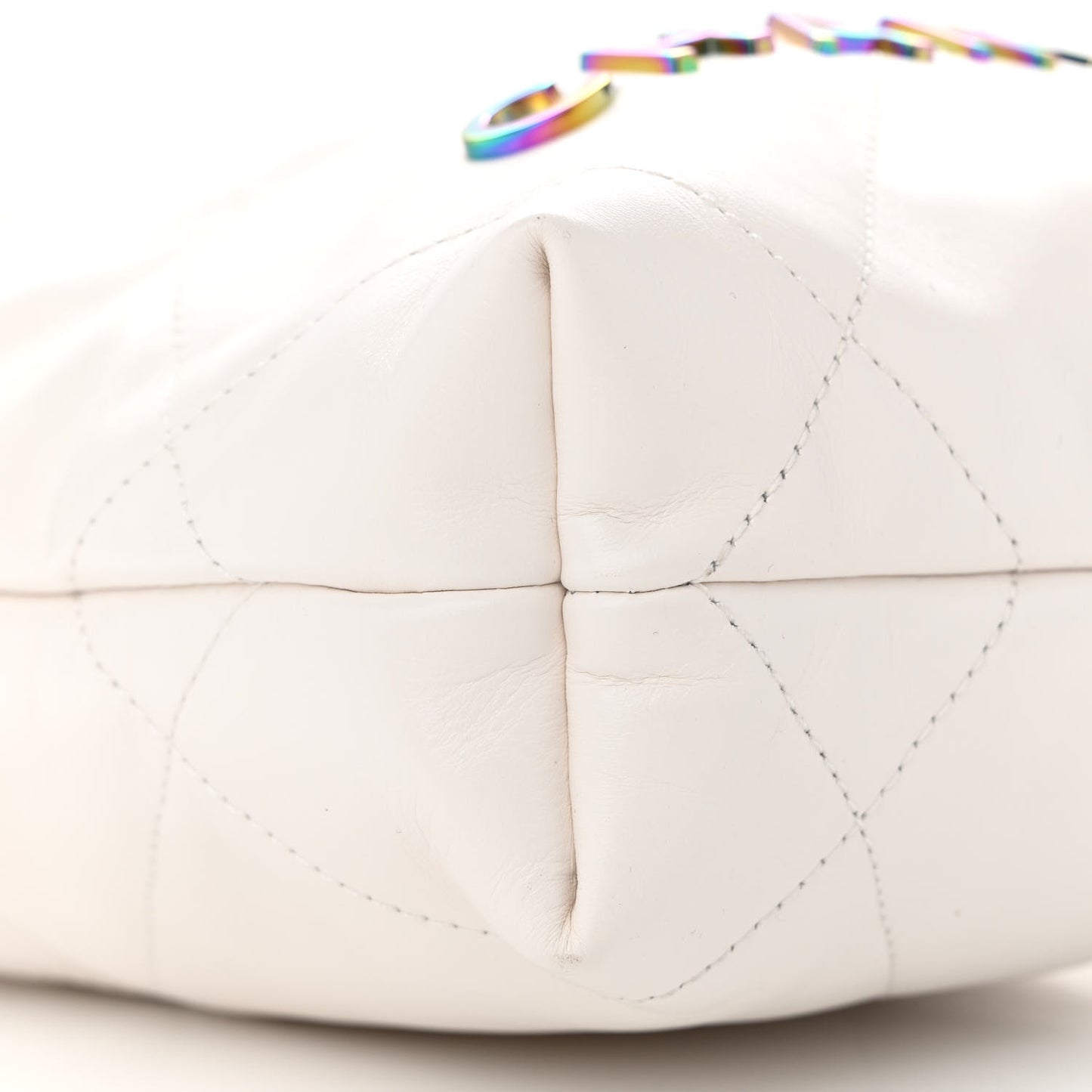 Shiny Calfskin Quilted Rainbow Mini Chanel 22 White