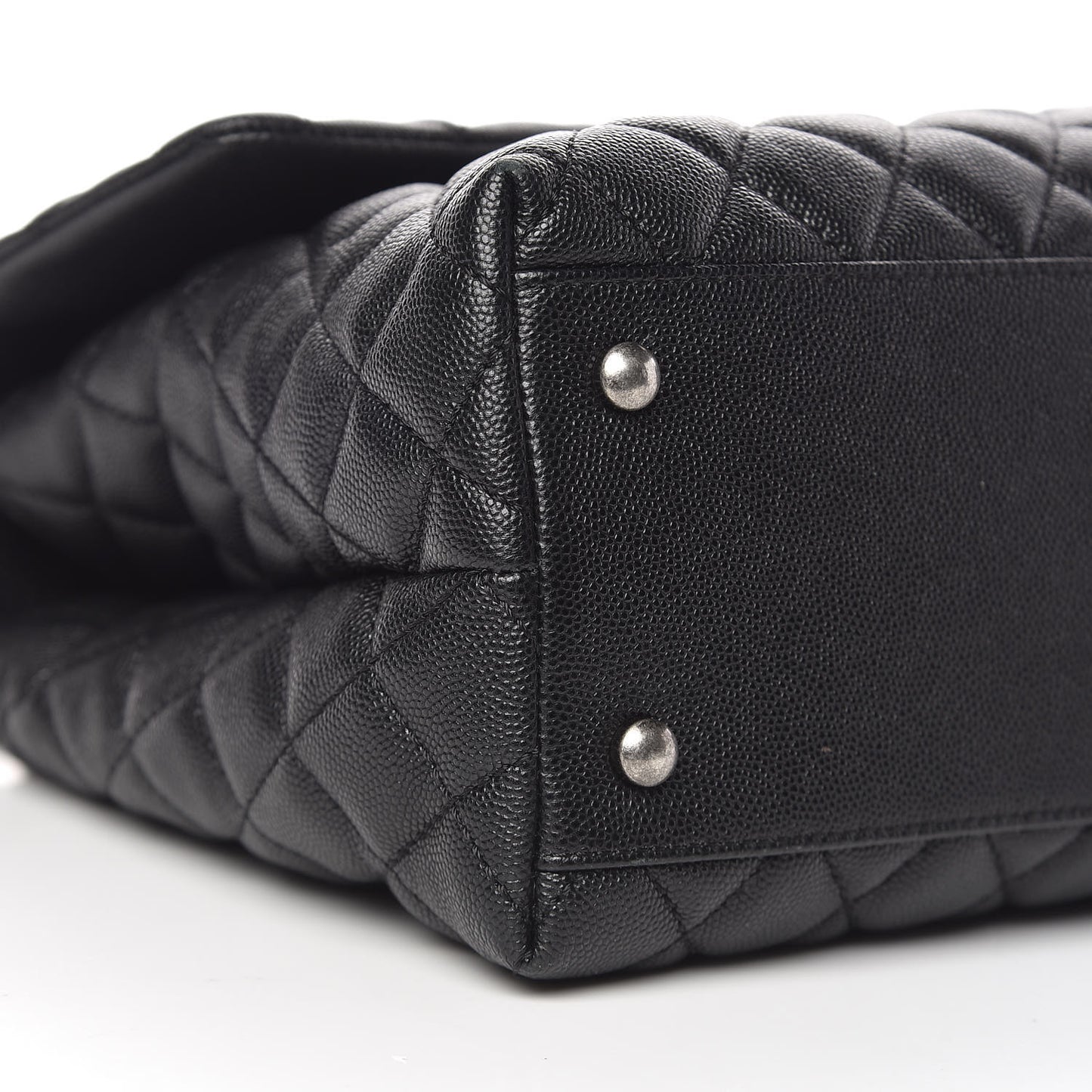 Caviar Quilted Medium Coco Handle Flap Black
