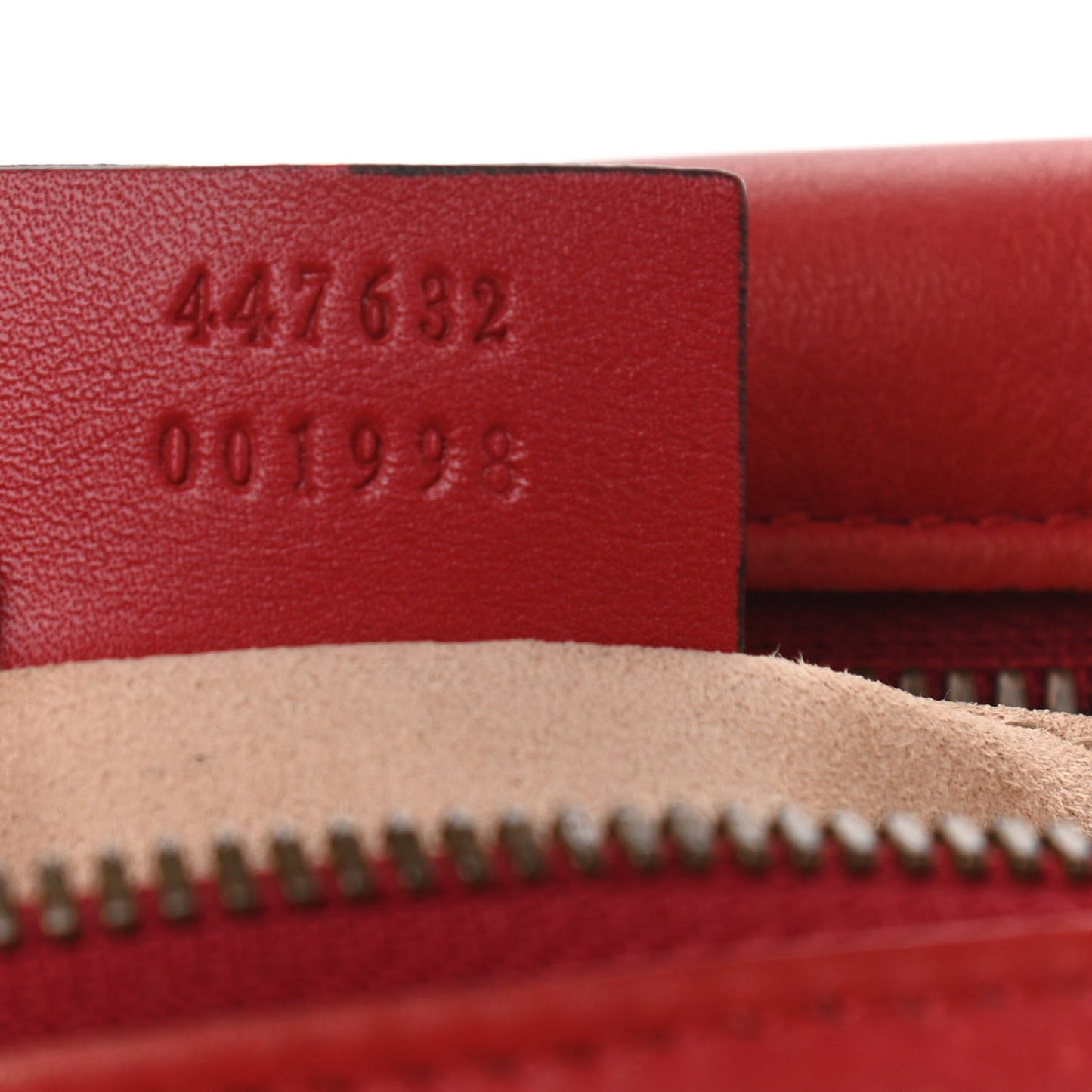 Calfskin Matelasse Small GG Marmont Chain Shoulder Bag Hibiscus Red