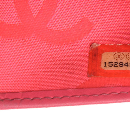Chanel Calfskin Cambon Zipped Pocket Wallet Black 7 of 9