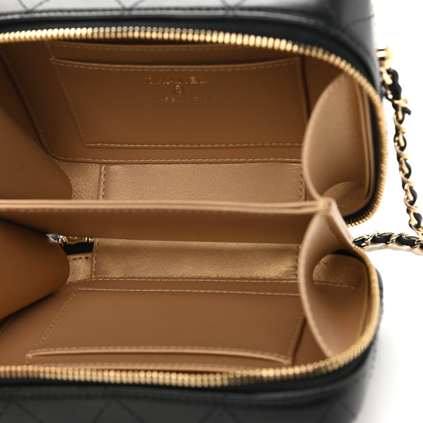 Lambskin Quilted Golden Plate Clutch With Chain Black