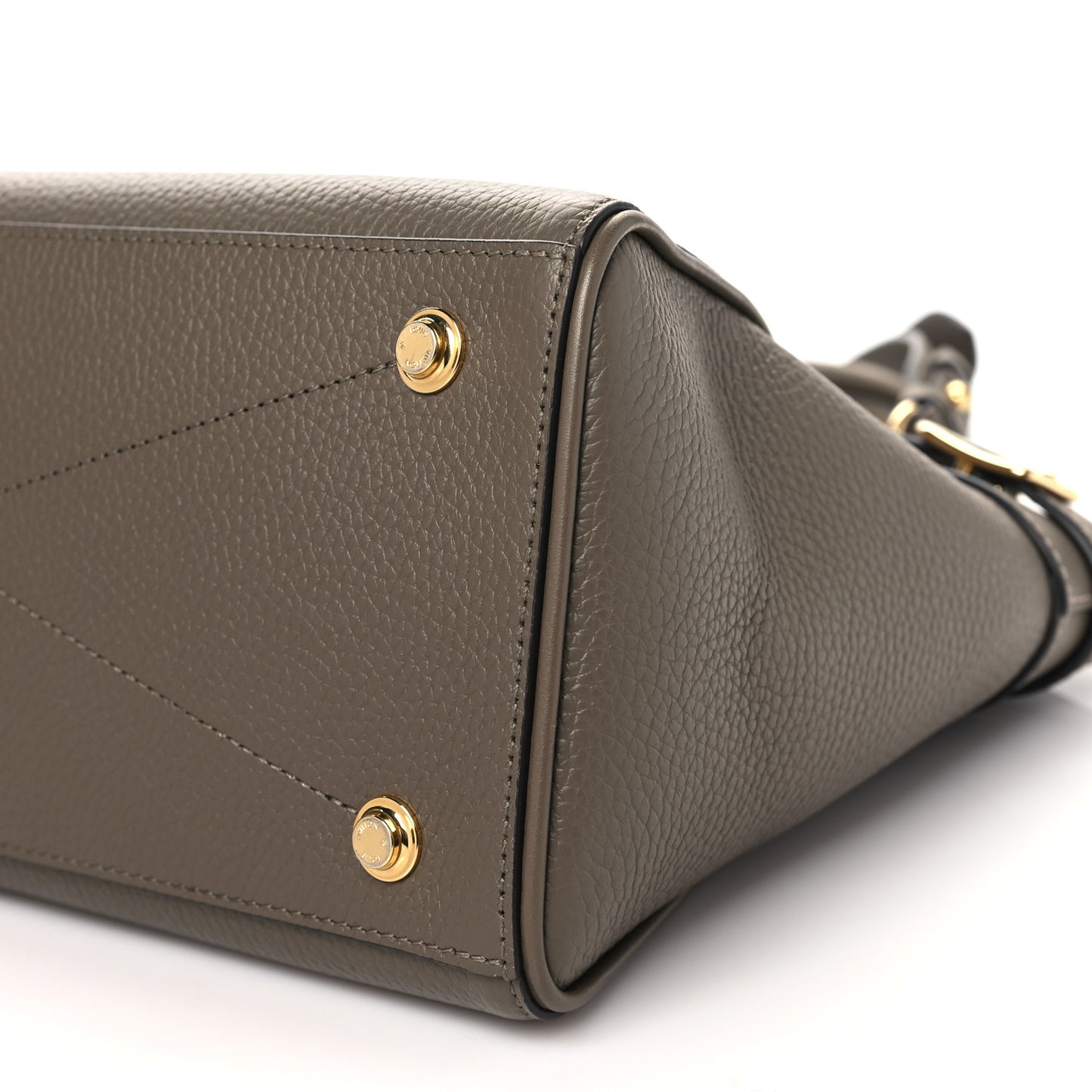 Taurillon Calfskin Vendome MM Earth