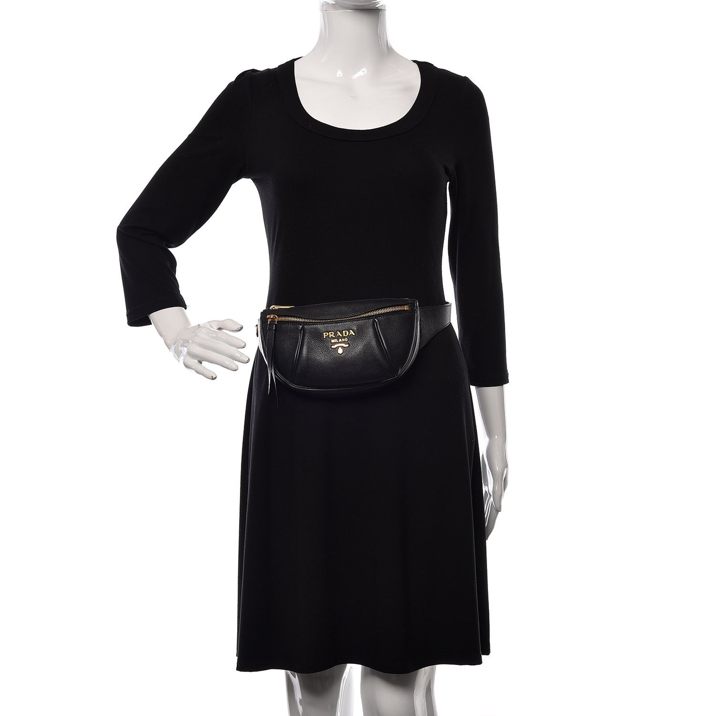 Vitello Daino Small Belt Bag Black