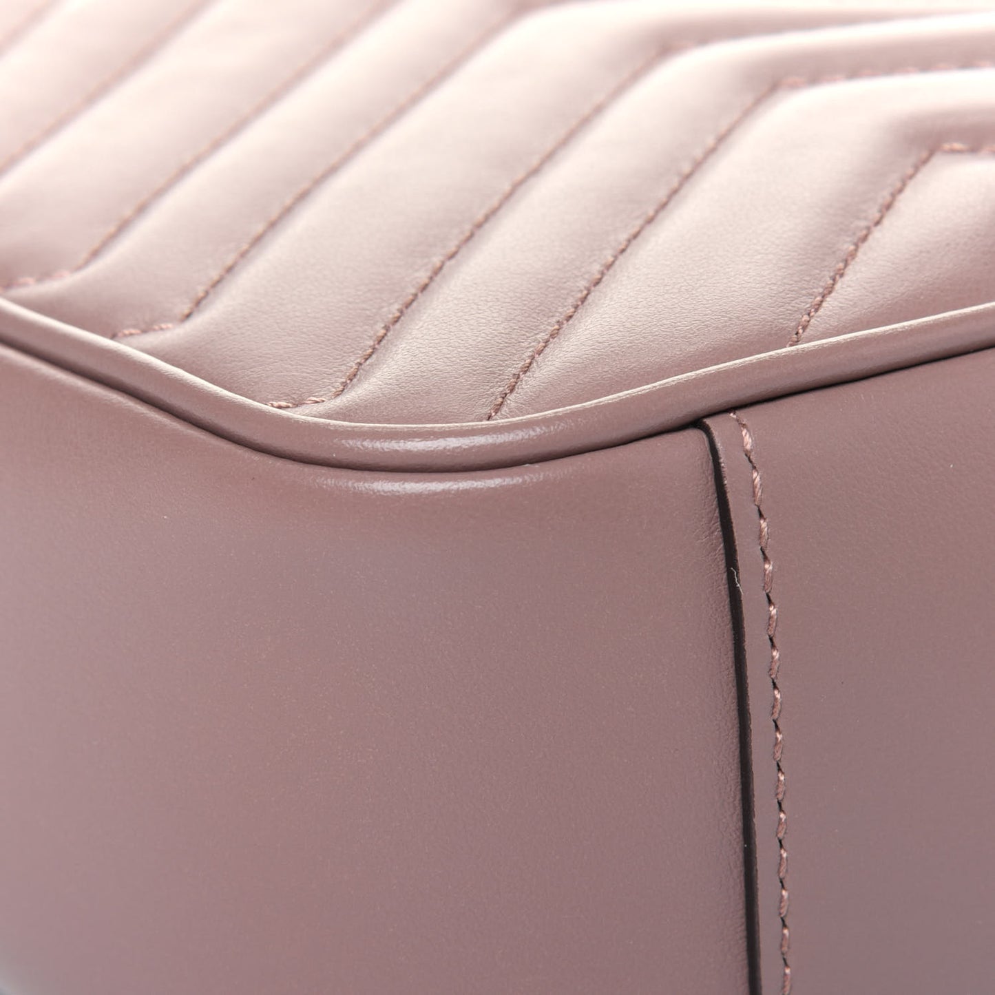 Calfskin Matelasse Small GG Marmont Shoulder Bag Porcelain Rose