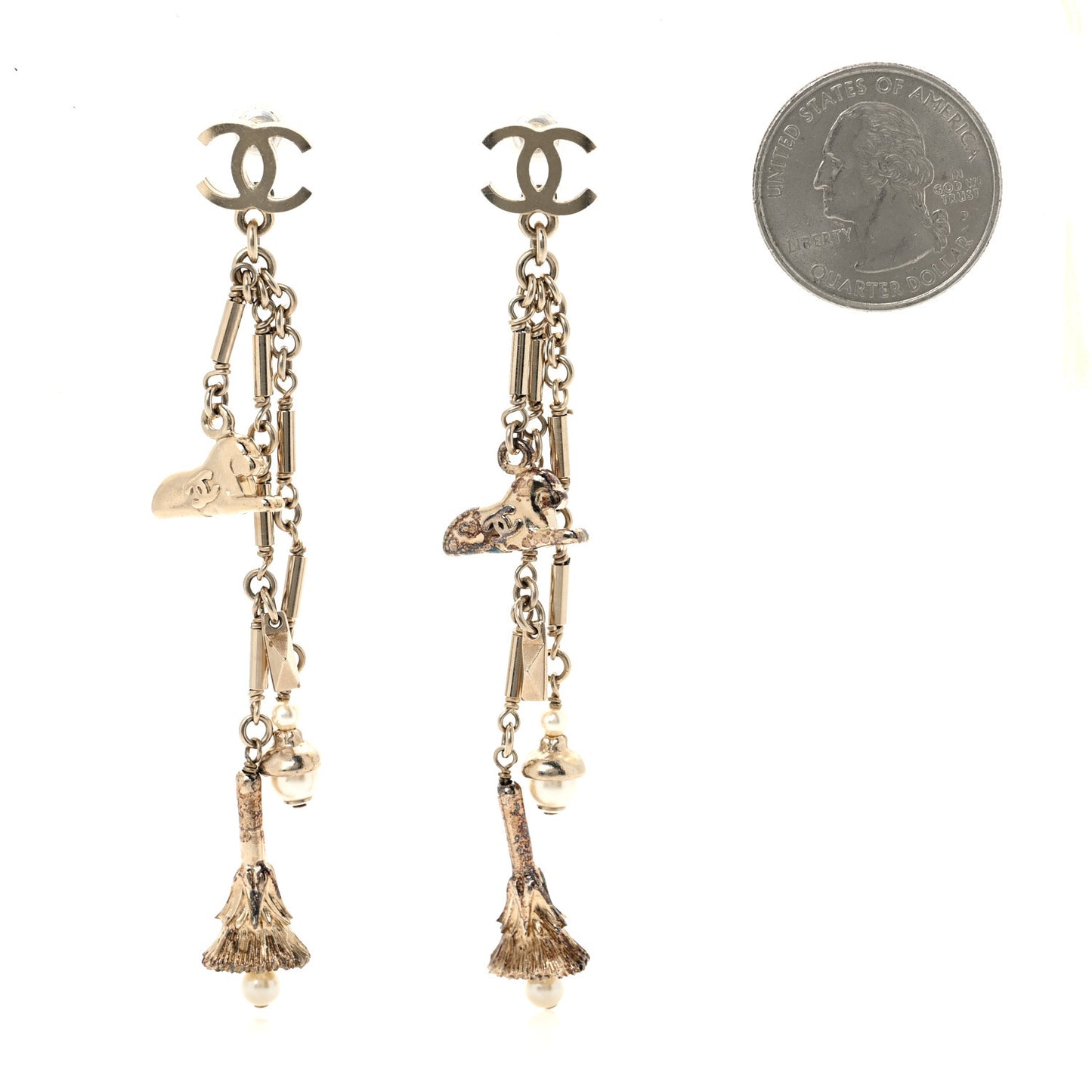 Pearl CC Egypt Drop Earrings Gold