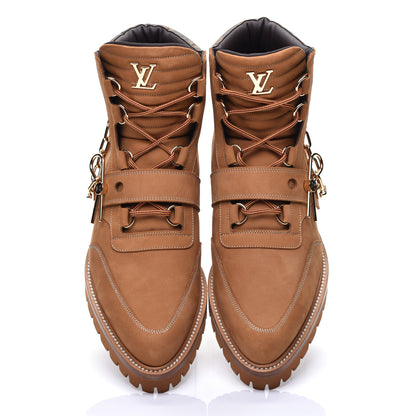 Louis Vuitton Suede Calfskin Monogram Mens Creeper Ankle Boots 9.5 Beige 5 of 11