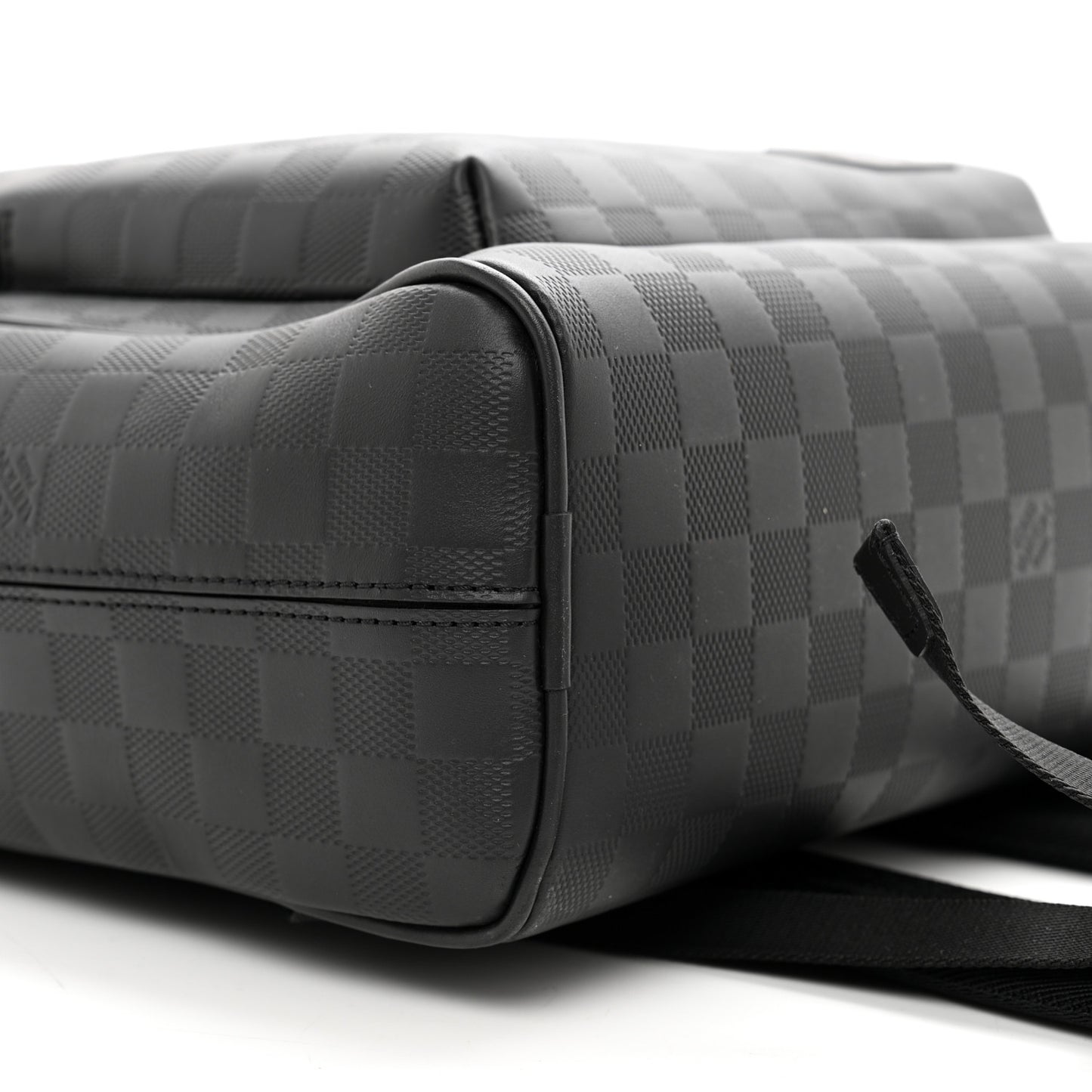 Damier Infini Avenue Backpack Black
