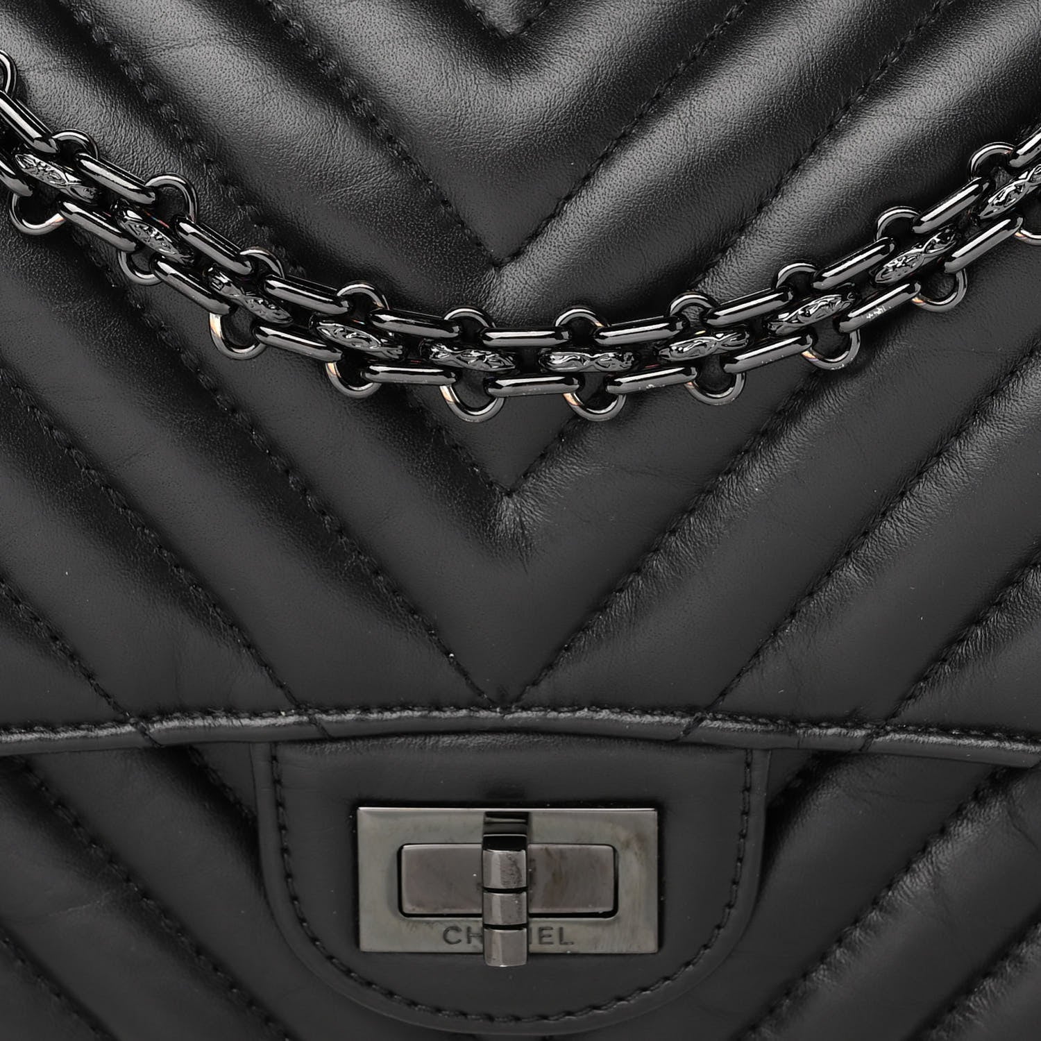 Chanel Aged Calfskin Chevron Quilted 2.55 Reissue 225 Flap So Black 8 of 12