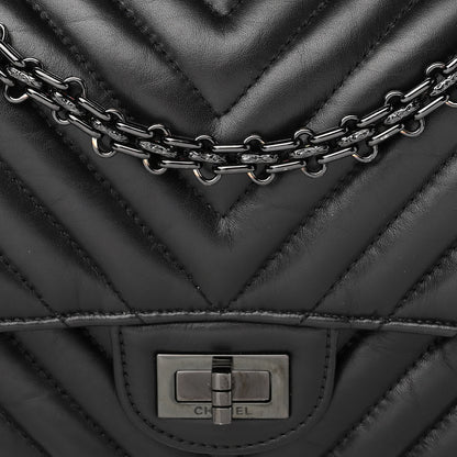 Chanel Aged Calfskin Chevron Quilted 2.55 Reissue 225 Flap So Black 8 of 12