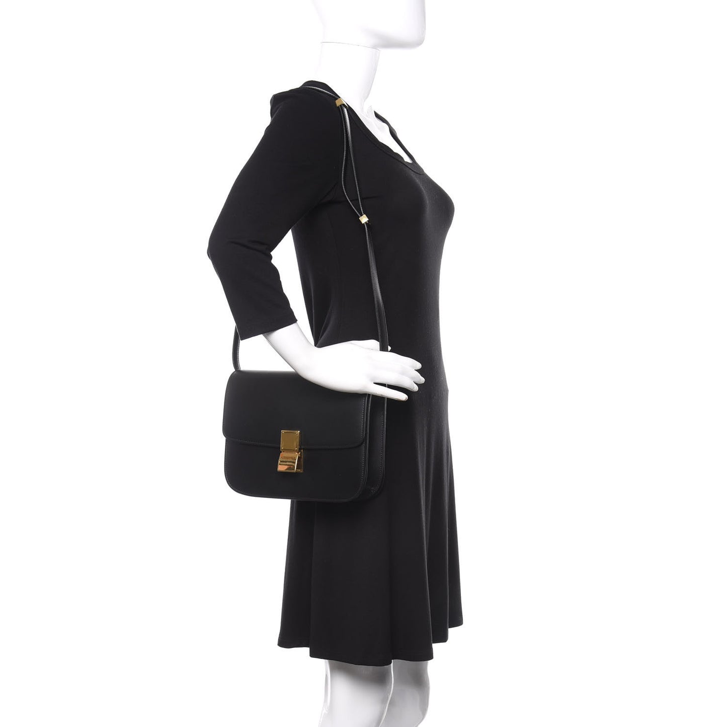 Box Calfskin Medium Classic Box Flap Bag Black