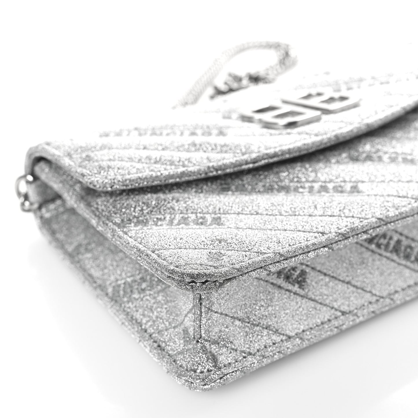 Glitter Logo Matelasse BB Wallet On Chain Silver
