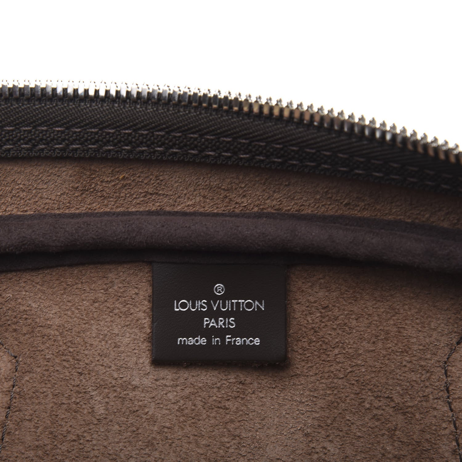 Louis Vuitton Taiga Kendall PM Grizzli 7 of 14