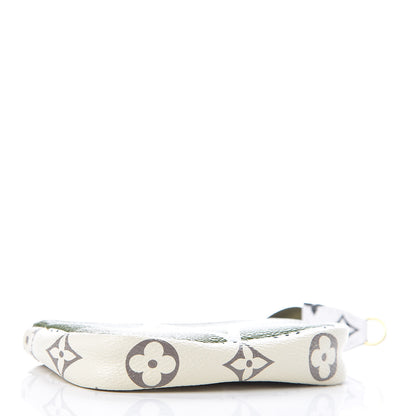 Louis Vuitton Monogram Giant Micro Pochette Accessories Kaki White 4 of 8