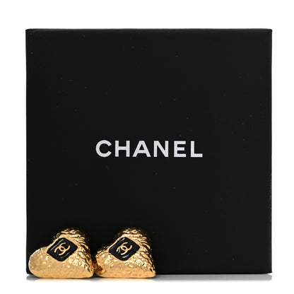 Chanel Metal Resin CC Heart Earrings Gold Black 5 of 5