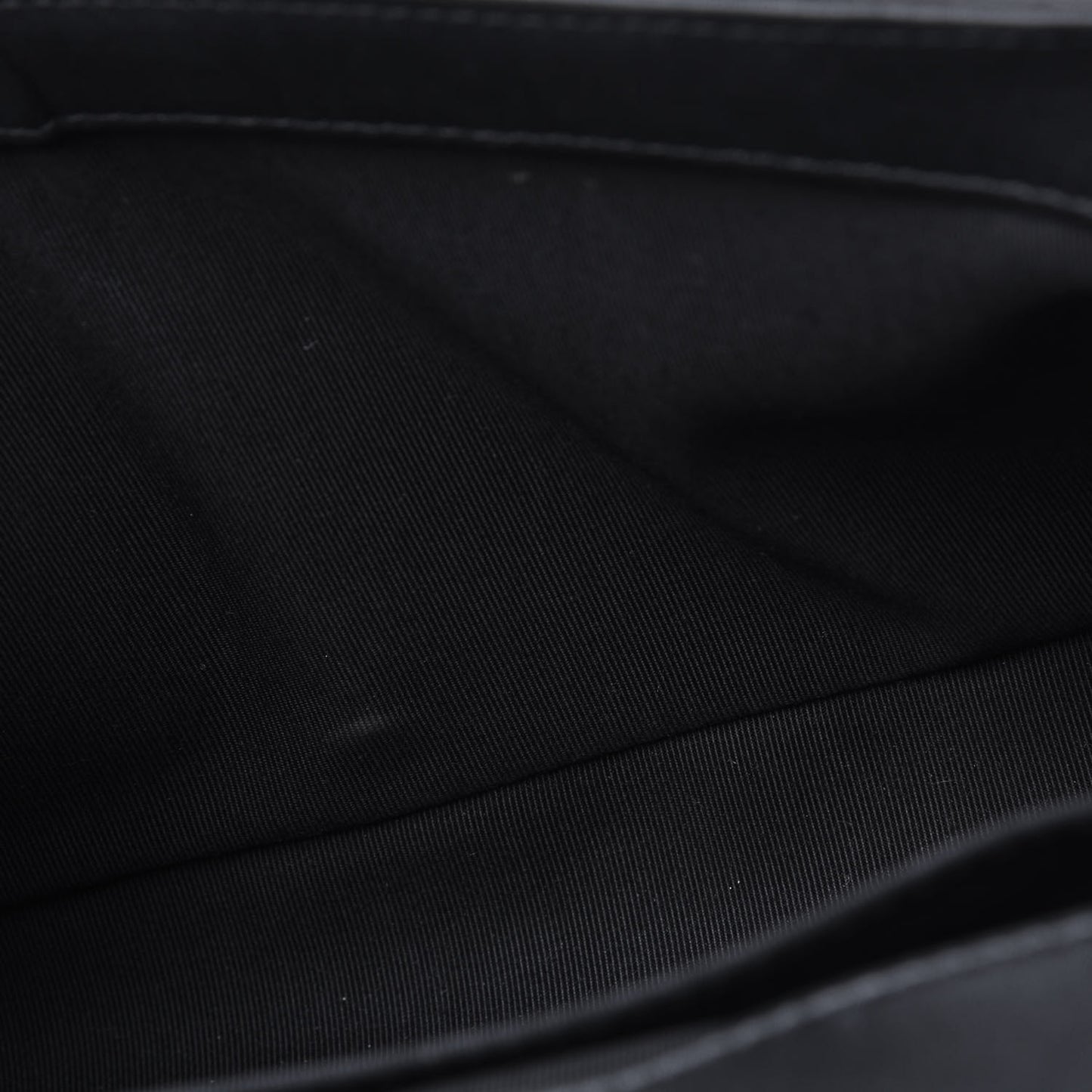 Calfskin Quilted Medium Boy Flap Black