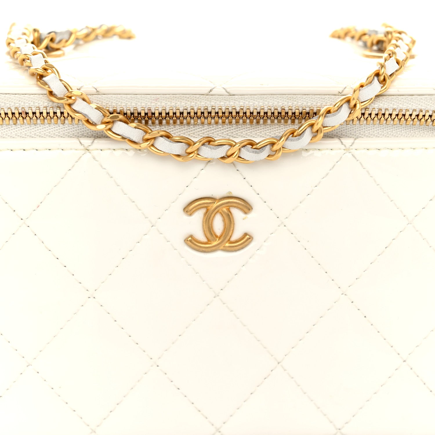 Chanel Patent Enamel Quilted Small Coco Hearts Vanity Case With Chain White 8 of 11