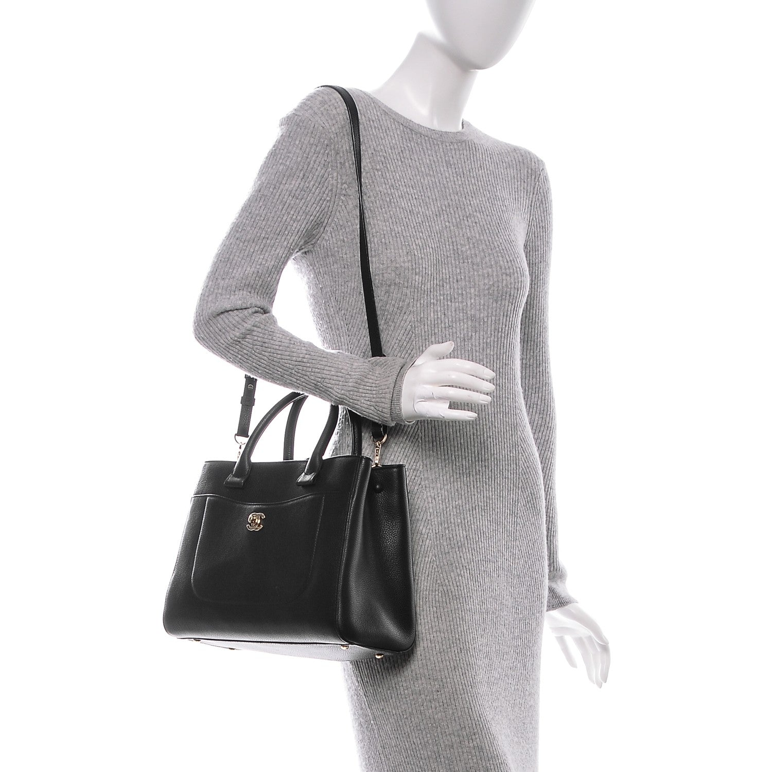 Chanel Grained Calfskin Small Neo Executive Shopper Tote Black 2 of 7